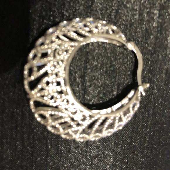 Silver Earrings - Picture 3 of 3